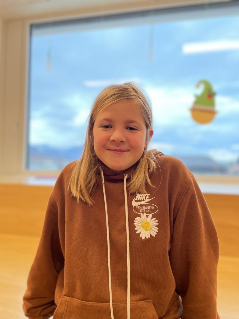 Bei Emely (9) trifft sich an Weihnachten die ganze Verwandtschaft. <span class="copyright">NEUE/Holzer</span>