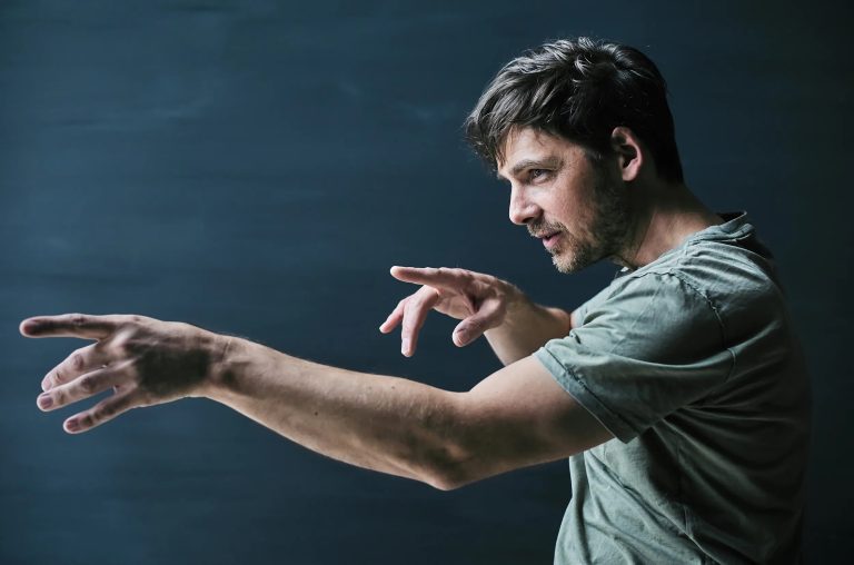 Schauspieler und Regisseur Stefan Pohl. <span class="copyright">Dieter Steinbach</span>
