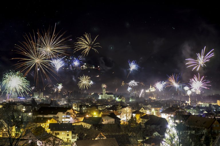 Sie gehören zu Silvester wie das Bleigießen, das Feuerwerk um Mitternacht und die Glücksbringer: die Neujahrsvorsätze. <span class="copyright">Stiplovsek</span>