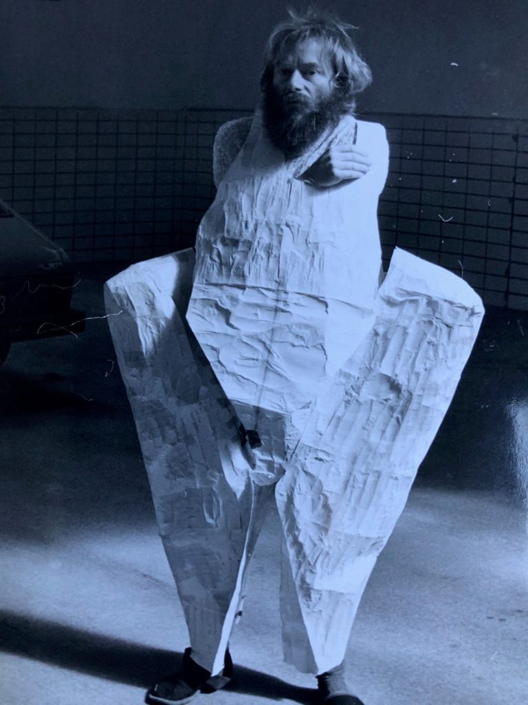 Sein "Narrohut" erregte österreichweit Aufsehen. <span class="copyright">Tone Fink</span>