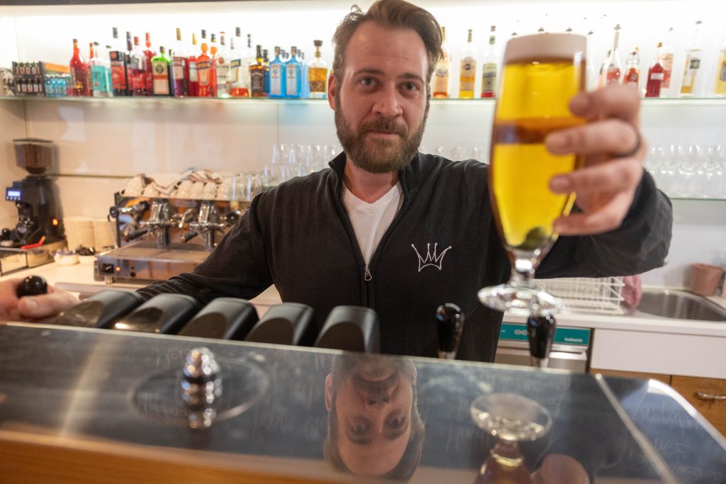 &#8220;Ein Bier für über fünf Euro hat einen bitteren Beigeschmack&#8221;