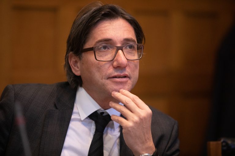 Stefan Denifl, Privatbeteiligtenvertreter. <span class="copyright">Hartinger</span>