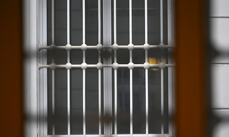 57-Jährige erhielt strenge Auflagen vom Gericht (Symbolbild)<span class="copyright">APA</span>