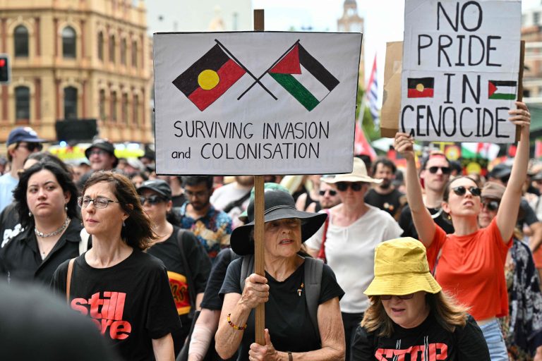 "Invasion Day" Protestzug <span class="copyright">AFP/IZHAR KHAN</span>