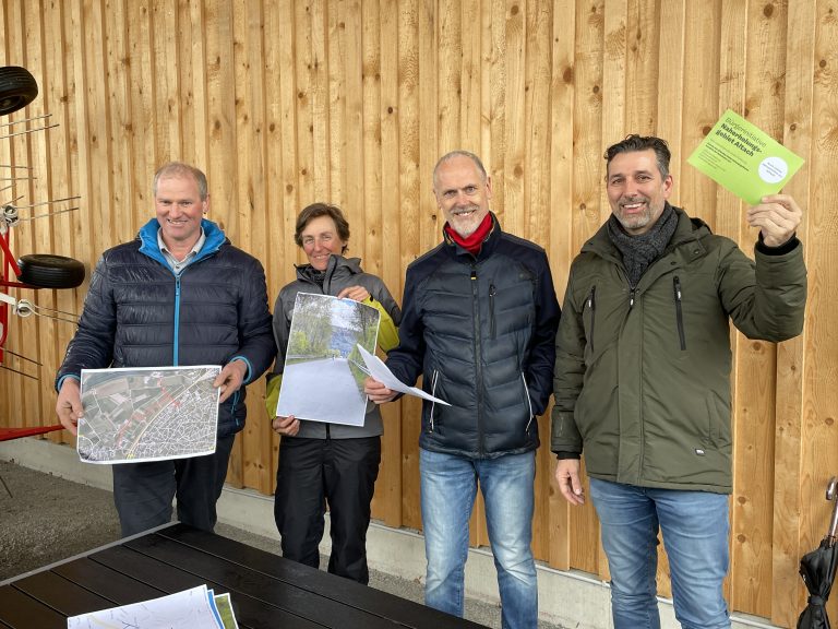 V.l.: Herbert Sohm, Silke Kräutler, Konrad Müller und Bernd Schnetzer. Der fünfte Initiator, Helmut Komposch, war krankheitsbedingt nicht anwesend. <br><span class="copyright">NEUE/HOLZER</span>