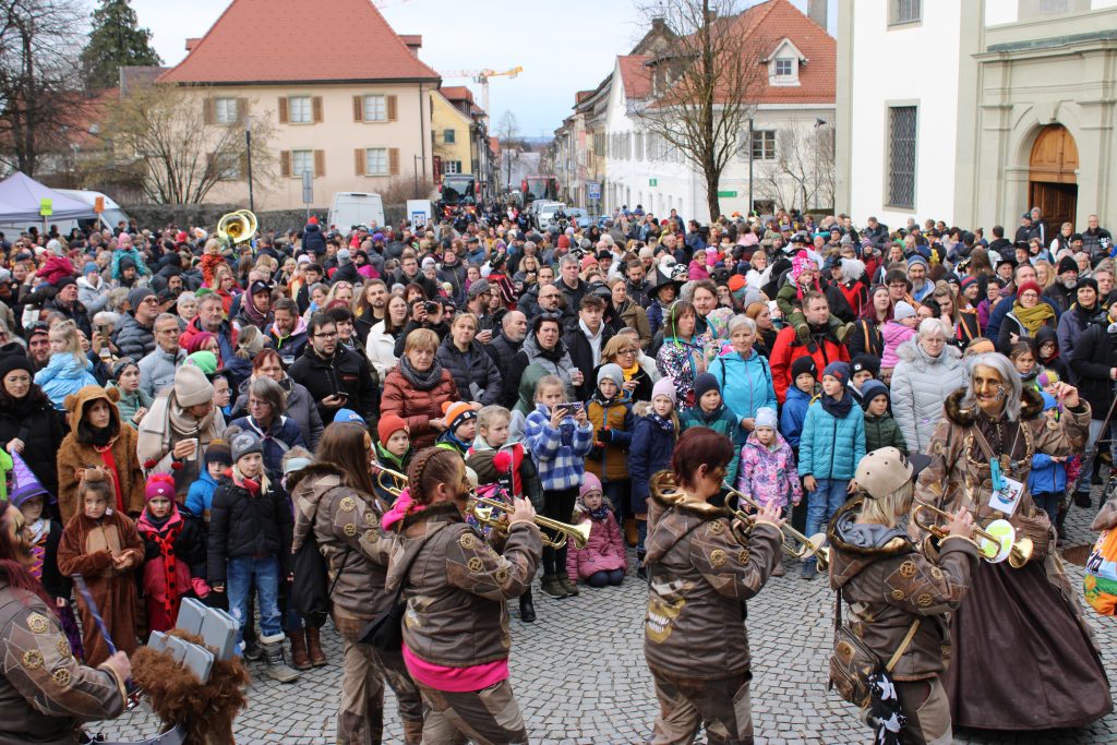 Auftakt zu einer kurzen Faschingszeit
