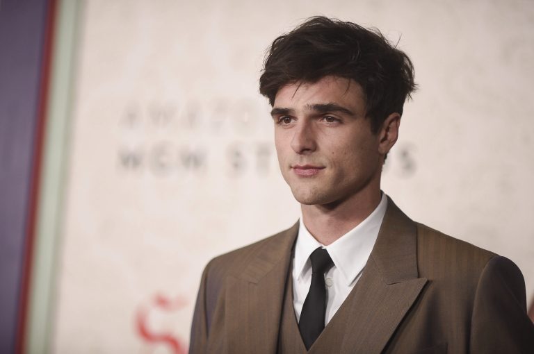 Jacob Elordi <span class="copyright">shotwell</span>