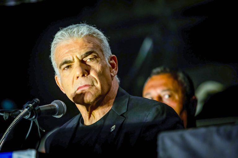 Jair Lapid übt scharfe Kritik an Jordanien <span class="copyright">imago/eyal warshavsky</span>