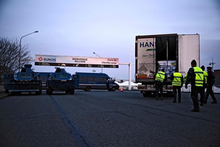 <span class="copyright">Photo by JULIEN DE ROSA / AFP</span>