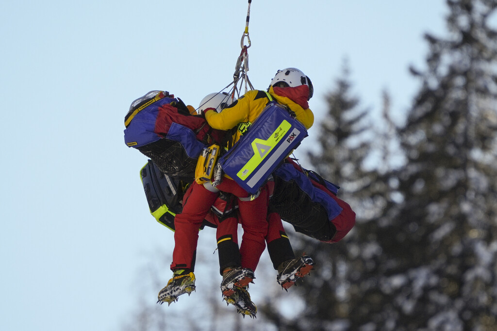 Nadine Fest nach Sturz mit Helikopter abtransportiert