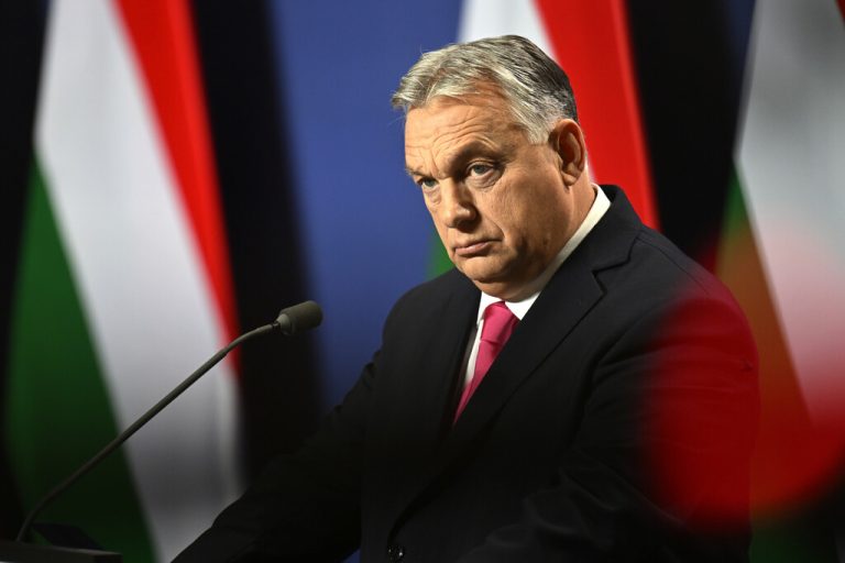 Ungarns Premierminister Viktor Orbán: hat er den Bogen endgültig überspannt? <span class="copyright">AP/Denes Erdos</span>