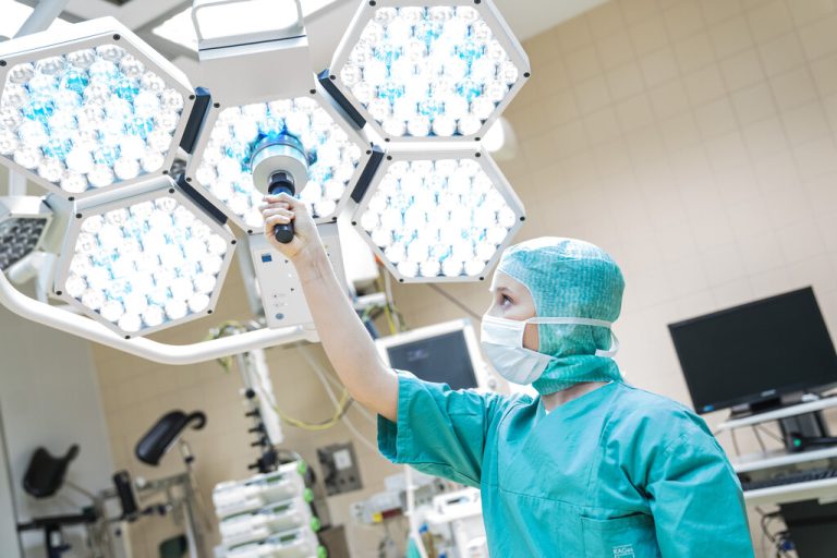 Tumor Operation gut verlaufen (Symbolbild)<span class="copyright"> Großschädl</span>