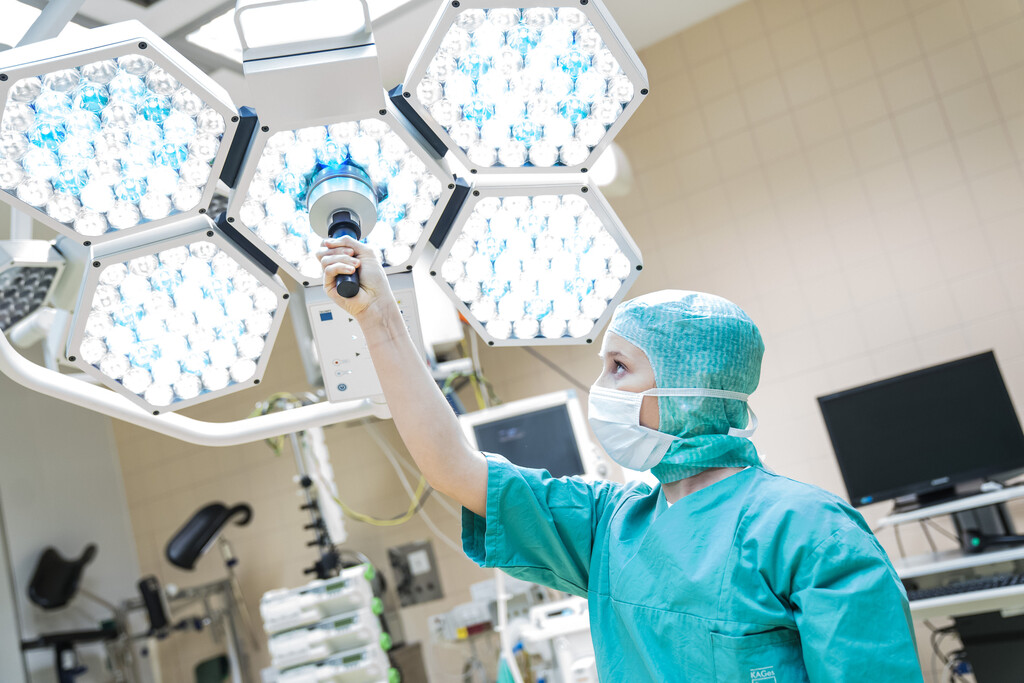32 Kilogramm schwerer Tumor bei Frau in Deutschland entfernt