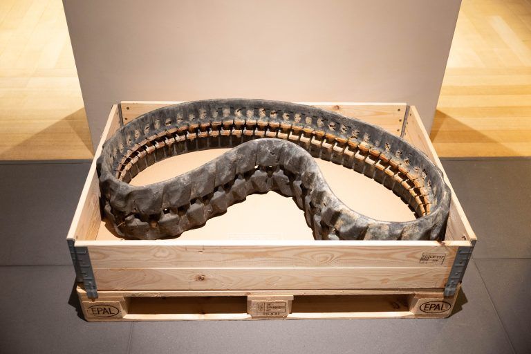 ... eine Baggerkette ... <span class="copyright">Hartinger</span>
