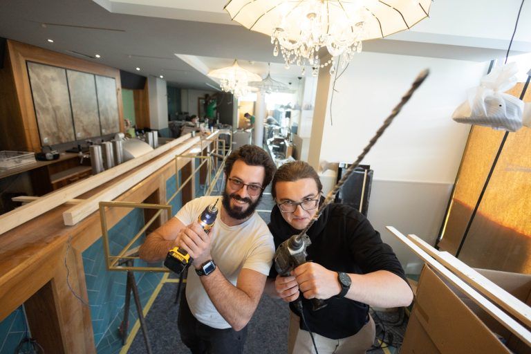 Dynamisches Duo: Sandro Wölfl (links) und Lucas Fussenegger.<span class="copyright">Klaus Hartinger</span>
