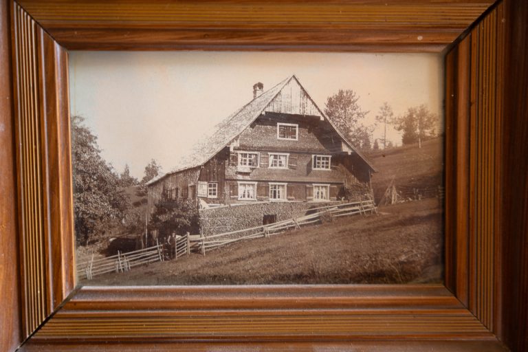Die Gaststube früher <span class="copyright">Klaus Hartinger</span>