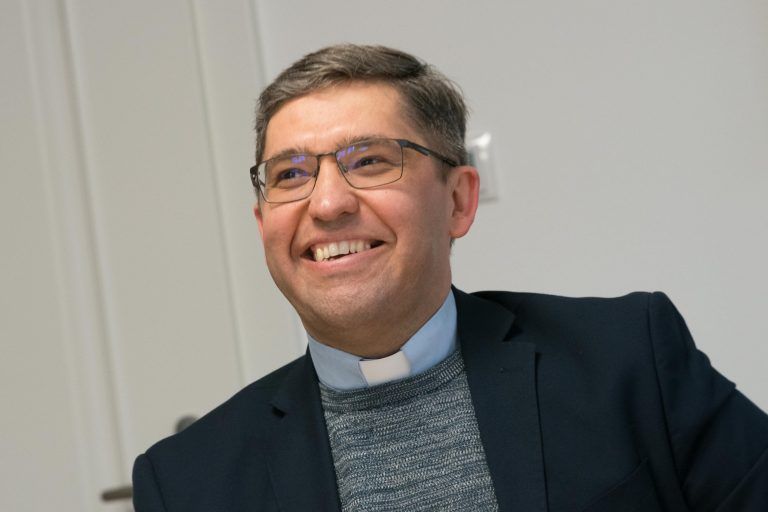 Marius Duema beim Gespräch mit der NEUE. <span class="copyright">Stiplovsek</span>
