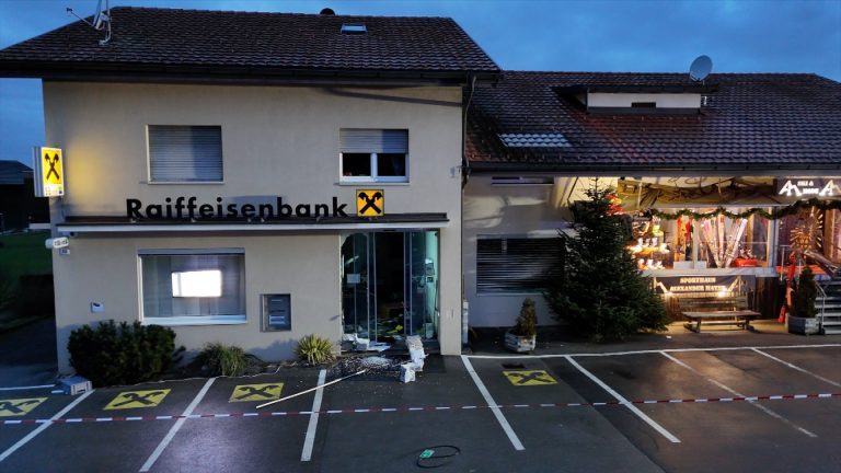 Bankfiliale in Hohenweiler<span class="copyright">Maurice Shourot</span>