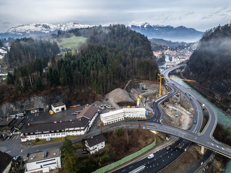 In der Felsenau gehen die Arbeiten voran. <span class="copyright">NEUE</span>