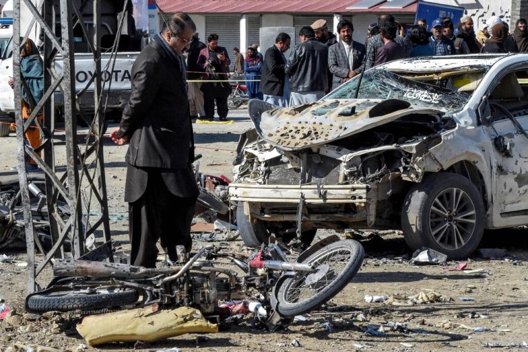 Bild der Zerstörung in Pishin nach dem Bombenattentat <span class="copyright">AFP/Banaras Khan</span>