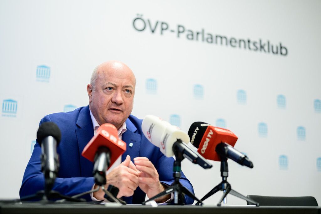 Stocker ortet „Anschein der Befangenheit“ beim Richter