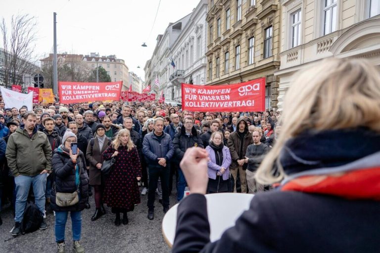 Bereits im Vorfeld wurde gegen die stockenden Verhandlungen für den IT-KV protestiert <span class="copyright">APA</span>