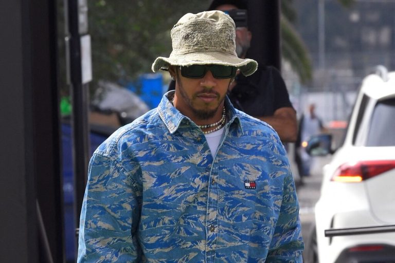 Lewis Hamilton kleidet sich gerne extravagant <span class="copyright">AFP/ Claudio Cruz</span>