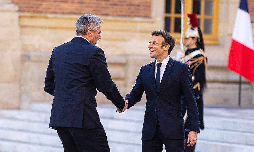 Macron: „Russland darf nicht in der Ukraine gewinnen“