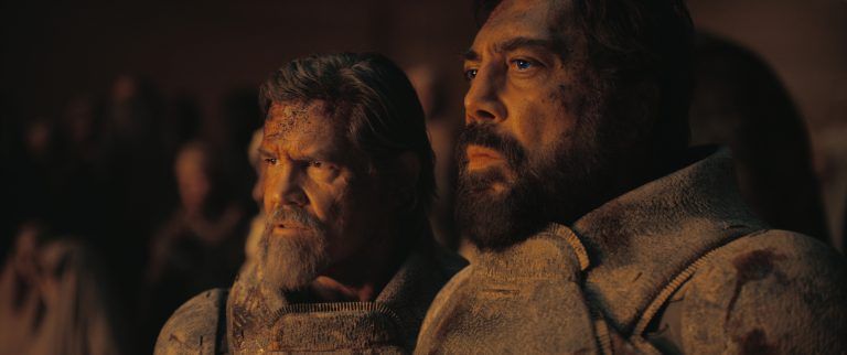 <span class="copyright">Warner Bros</span>