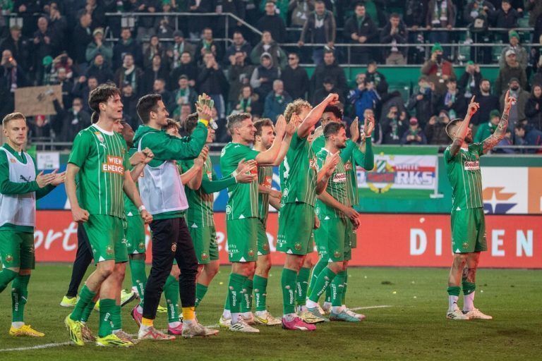 Nach dem 3:0 über die Austria war der Jubel bei den Rapidlern noch groß <span class="copyright">GEPA pictures/ Philipp Brem</span>
