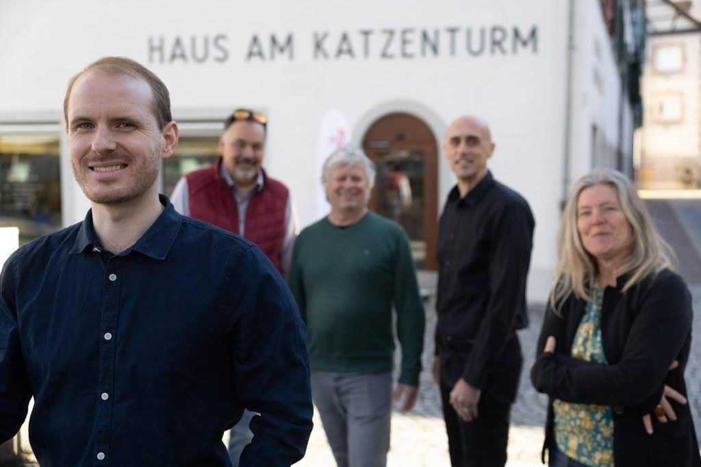 Mit welchen Herausforderungen gemeinschaftliche Wohnformen kämpfen