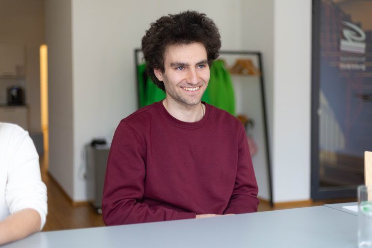 "Wählen allein macht noch keine Demokratie aus"