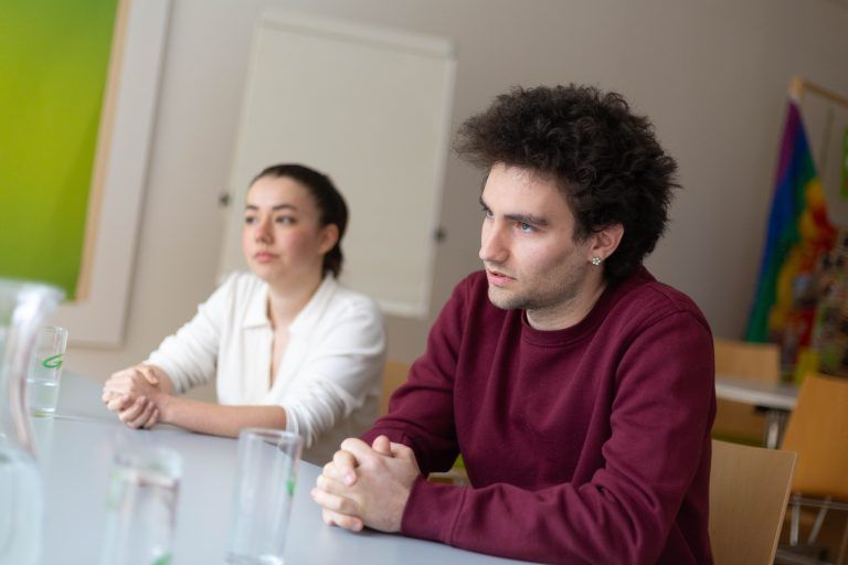 "Wählen allein macht noch keine Demokratie aus"