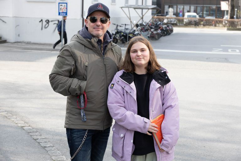Daniel (49) und Tochter Lilly (14) <span class="copyright">Hartinger</span>