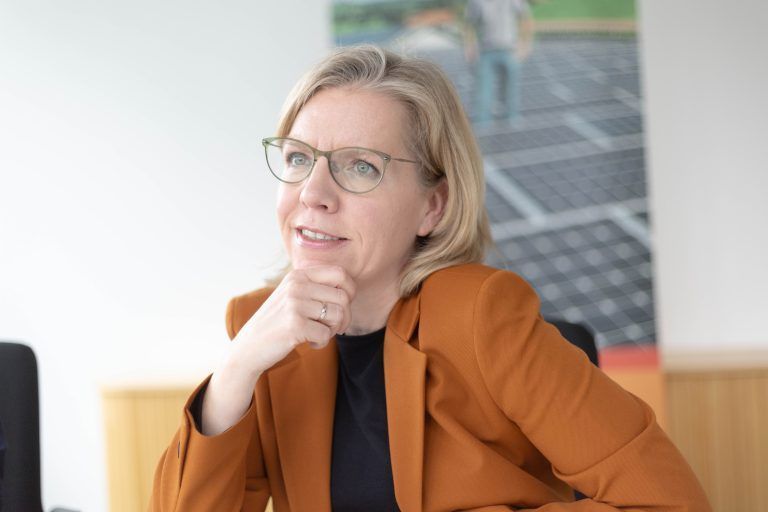 Interview mit Ministerin Leonore Gewessler und Landesrat Daniel Zadra zur Zusammenarbeit zwischen Bund und Land und auch allgemein zur Regierungsarbeit.