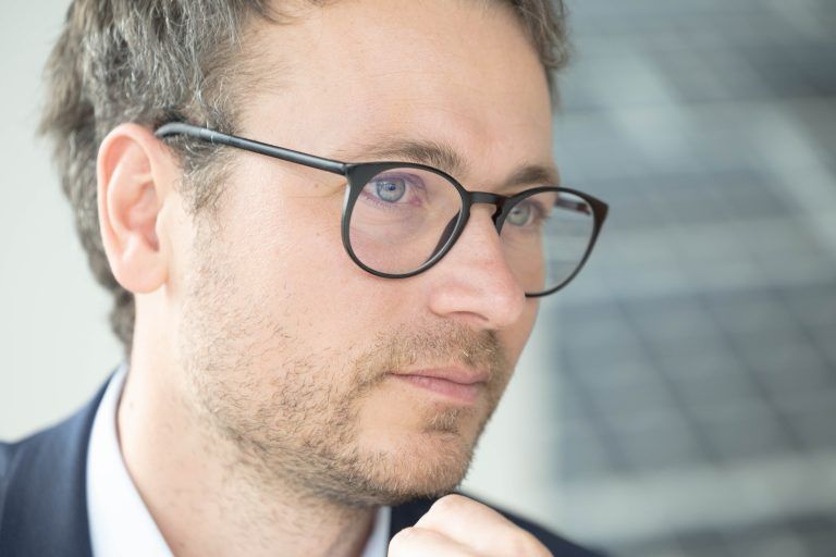 Landesrat Daniel Zadra ist in Vorarlberg für ähnliche Ressorts zuständig wie die Klimaschutzministerin. Unter anderem für den öffentlichen Verkehr, Radinfrastruktur und Energie.<span class="copyright"> Hartinger</span>