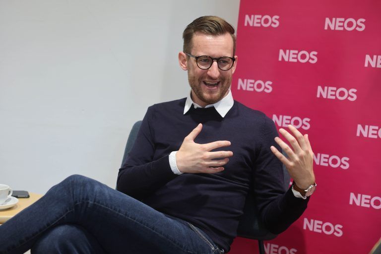 Auch Denkweisen müssen sich ändern, sagt Neos-Klubobmann Johannes Gasser. <span class="copyright">Hartinger</span>