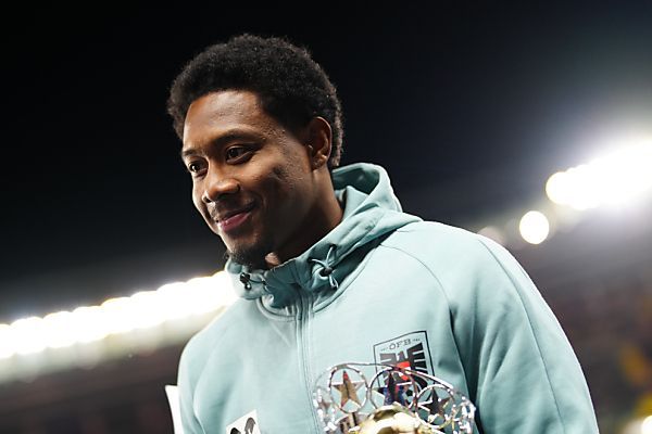 Alaba erhält bereits zehnten Pokal als Fußballer des Jahres