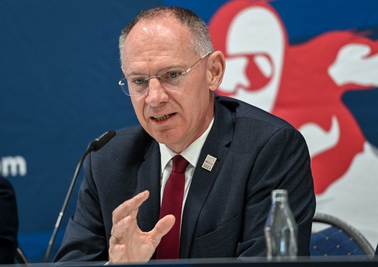 ABD0024_20240318 – SAALBACH –
STERREICH: BM Gerhard Karner whrend einem Pressegesprch “Task Force Wintersport-WM” zum Thema Sicherheitsma§nahmen fr die Ski-WM 2025 am Montag, 18. Mrz 2024, in Saalbach. – FOTO: APA/EXPA/ERICH SPIESS