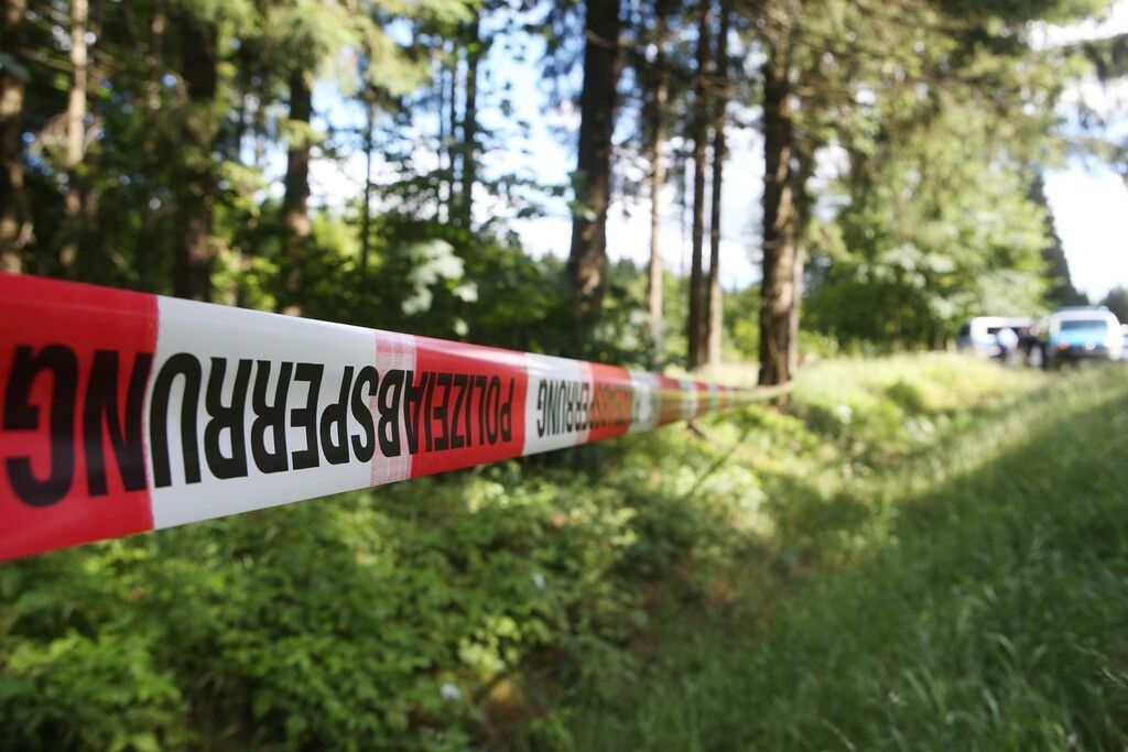 Kinder fanden Leiche auf dem Weg zur Schule