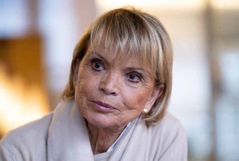 Bekannt ist Uschi Glas vor allem für ihre Rollen in „Winnetou und das Halbblut Apanatschi“ und „Zur Sache, Schätzchen“ <span class="copyright">APA/dpa/Sven Hoppe</span>
