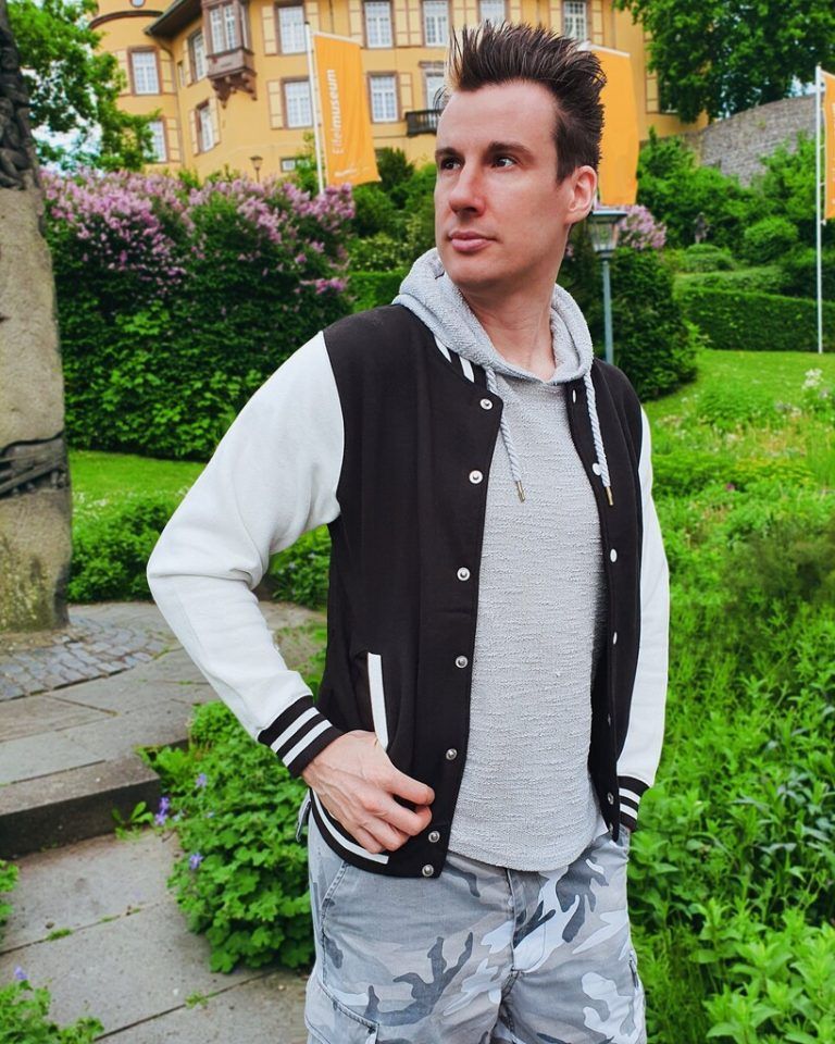 Der YouTuber Chan hat 2004 den Kanal „Applewar“ mitgegründet
