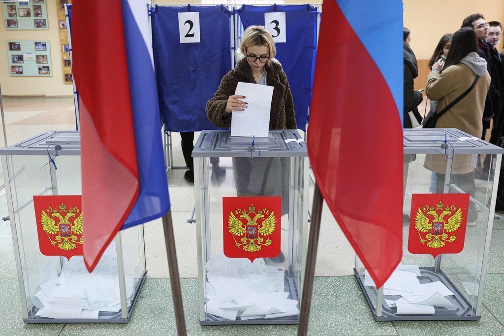 Präsidentenwahl in Russland endet mit Protestaktionen