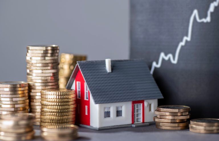 Die Immobilienpreise werden nicht stark nach unten gehen, sagt der Experte. <span class="copyright">Shutterstock</span>
