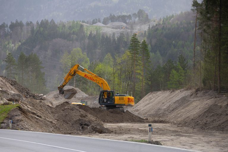 Wo eine Landesstraße für eine Betriebserweiterung verlegt wird