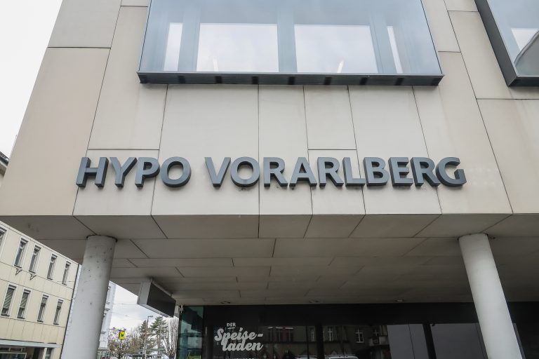 PK, Pressekonferenz Hypo Bank, Vorstand Hypo Vorarlberg, Michel Haller ldt zu Pressekonferenz zur aktuellen Causa, Kreditvergaben