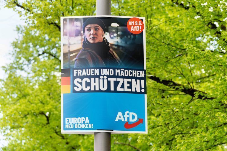 2024-04-21,Berlin,Europawahl,vom 6. bis 9. Juni 2024 wählen die Bürgerinnen und Bürger der Europäischen Union EU zum zehnten Mal das Europäische Parlament. In Deutschland wird am Sonntag, 9. Juni 2024 gewählt.Ein Plakat der Partei AfD *** 2024 04 21,Berlin,European elections,From June 6 to 9, 2024, the citizens of the European Union will elect the European Parliament for the tenth time In Germany, elections will be held on Sunday, June 9, 2024 A poster of the AfD party