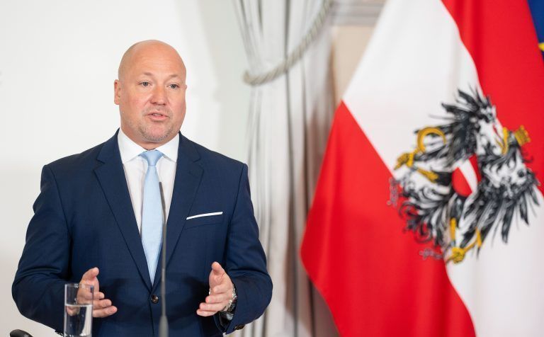 ABD0045_20230824 – WIEN –
STERREICH: Generaldirektor der Statistik Austria Tobias Thomas am Donnerstag, 24. August 2023, anl. der Prsentation des Migration- und Integrationsberichts 2023 in Wien. – FOTO: APA/GEORG HOCHMUTH