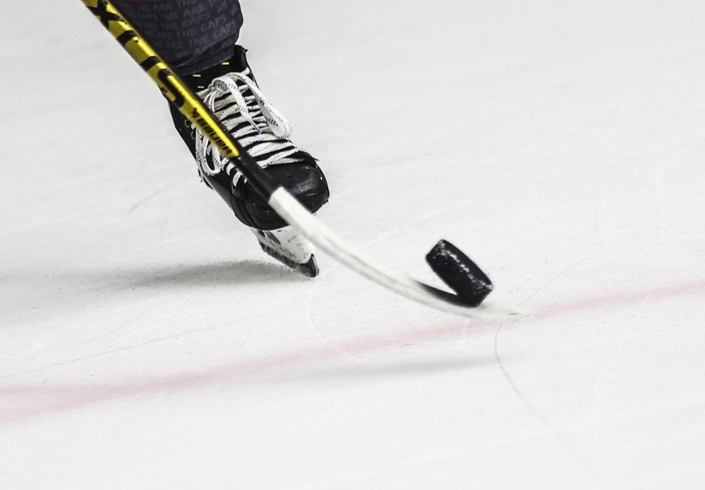6000 Euro für verletzten Amateureishockeyspieler