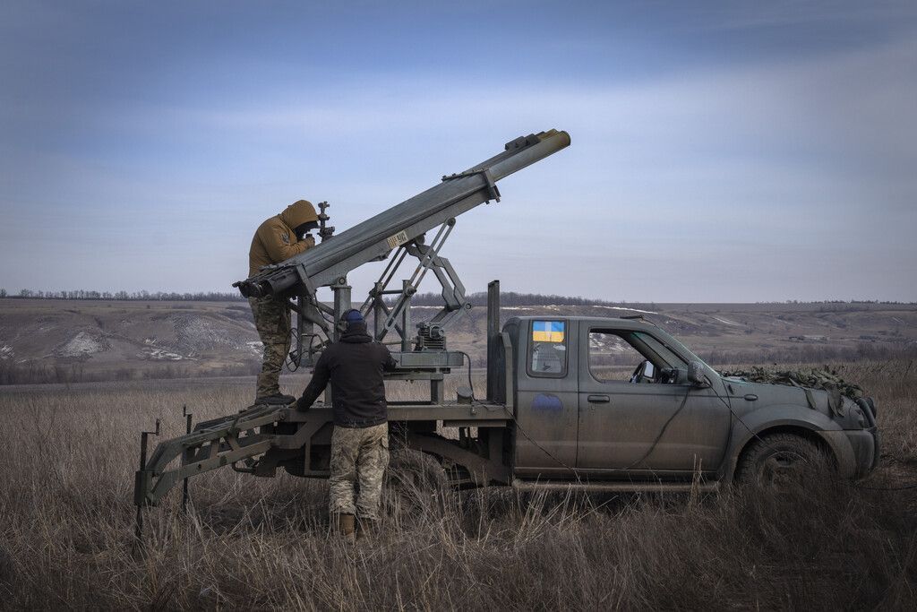 Ukraine plant, Straftätern Militärdienst zu erlauben